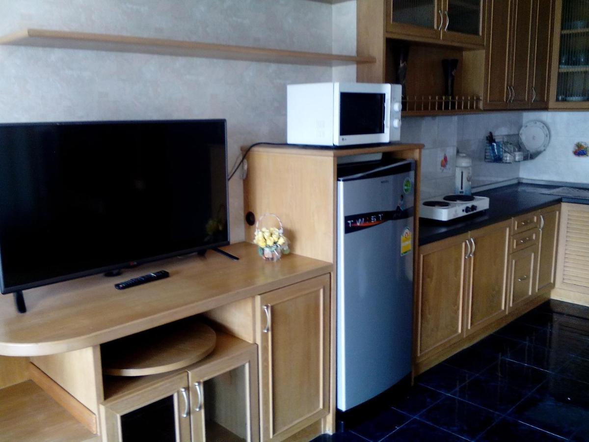 View Talay Condo #1 = Jomtien Call Me +66-8-68409-206 Pattaya Exteriör bild